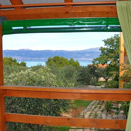 Apartments Villa Annika Slatine Luaran gambar