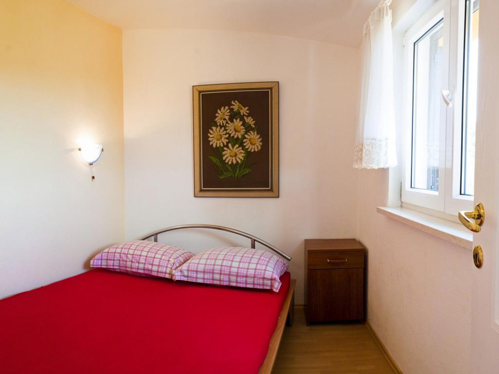 Apartments Villa Annika Slatine Bilik gambar
