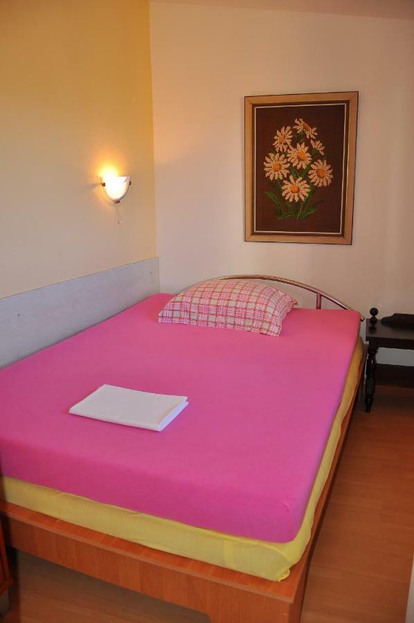 Apartments Villa Annika Slatine Luaran gambar